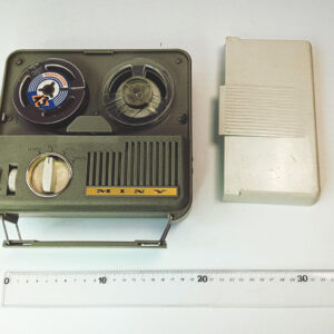 Magnetofon Miny