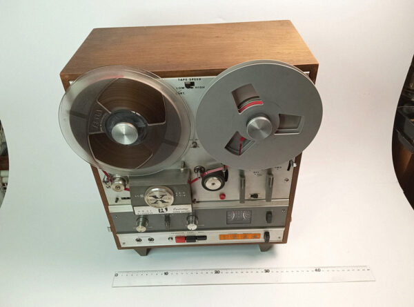 Magnetofon Akai