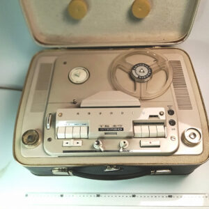 Magnetofon Grundig TK47